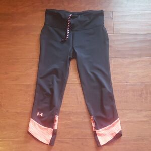 𝅺Under Armour Womens Heather 3/4 Black Capris Gym Running Sports Training Sz XS